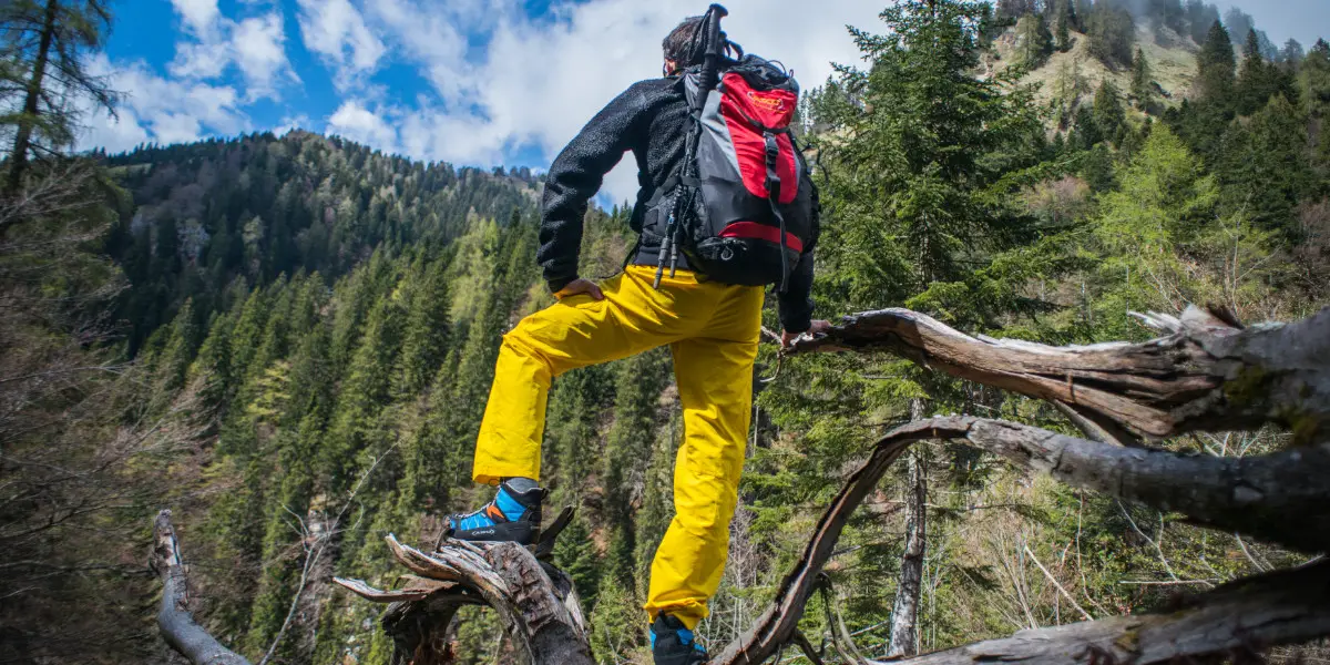 Die Wanderhose - Allzweckwaffe auf allen Touren_AKU