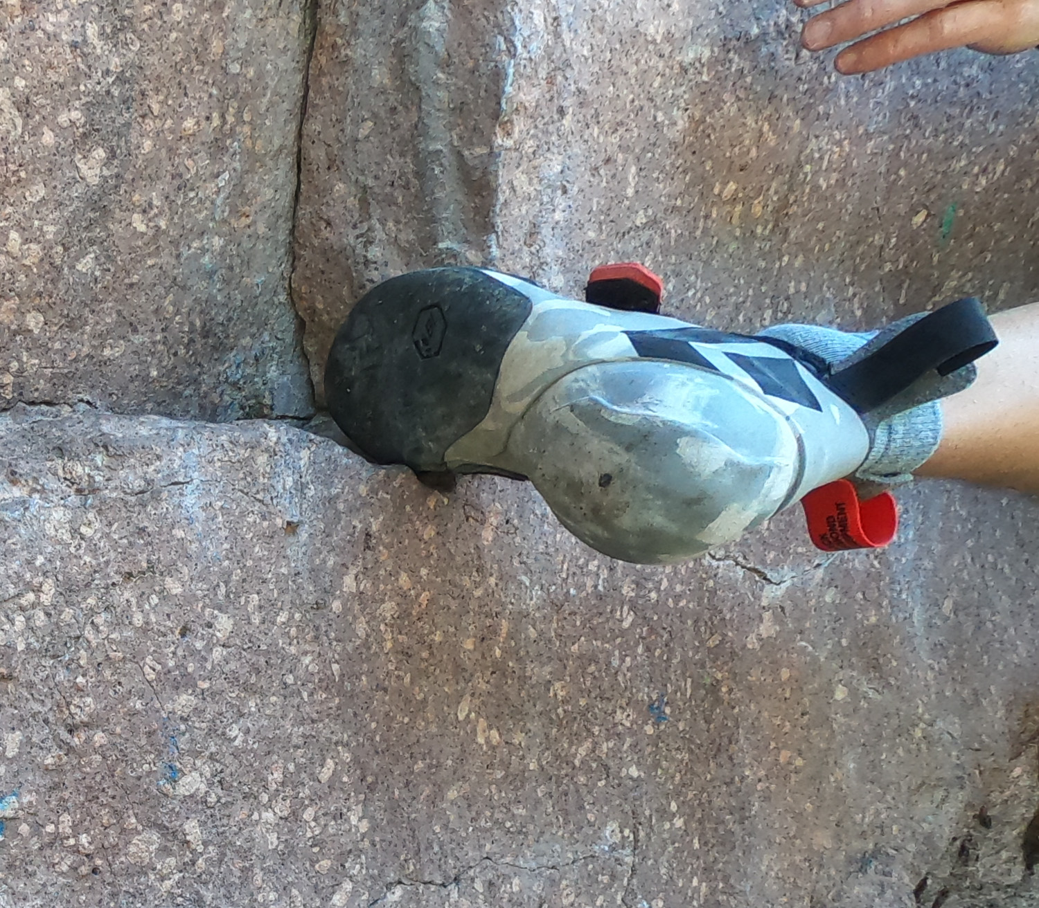 Toehook1