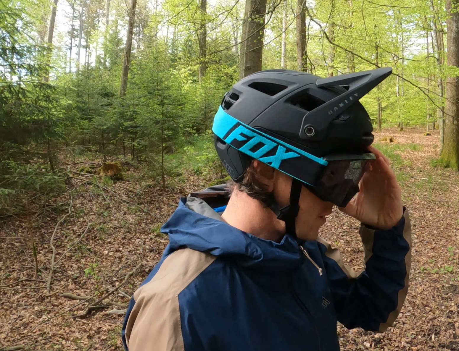 Oakley - DRT5