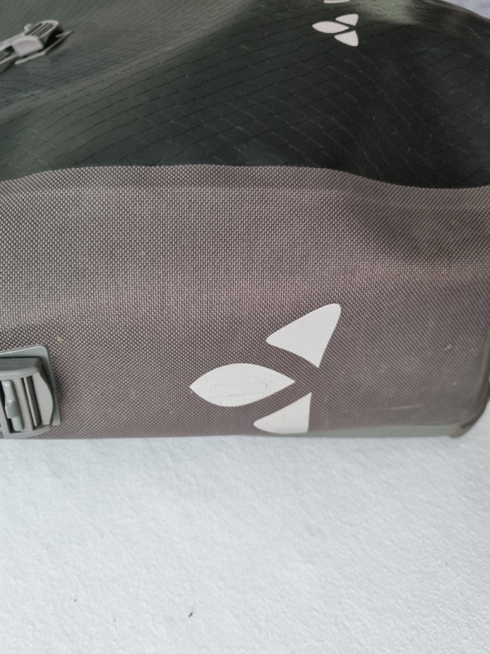 Markenlogo (reflektierend)