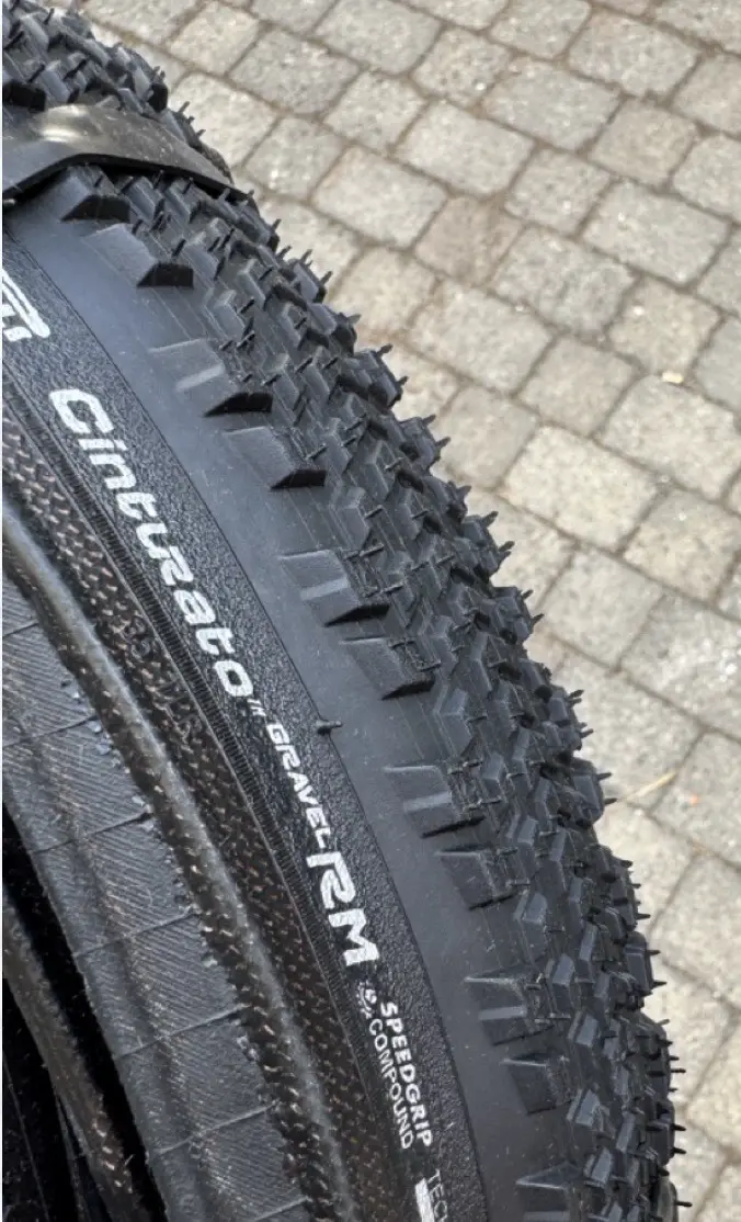 Der kompetente OUTSIDEstories-Test: PIRELLI Cinturato Gravel RM -  Fahrradreifen (Gravel)