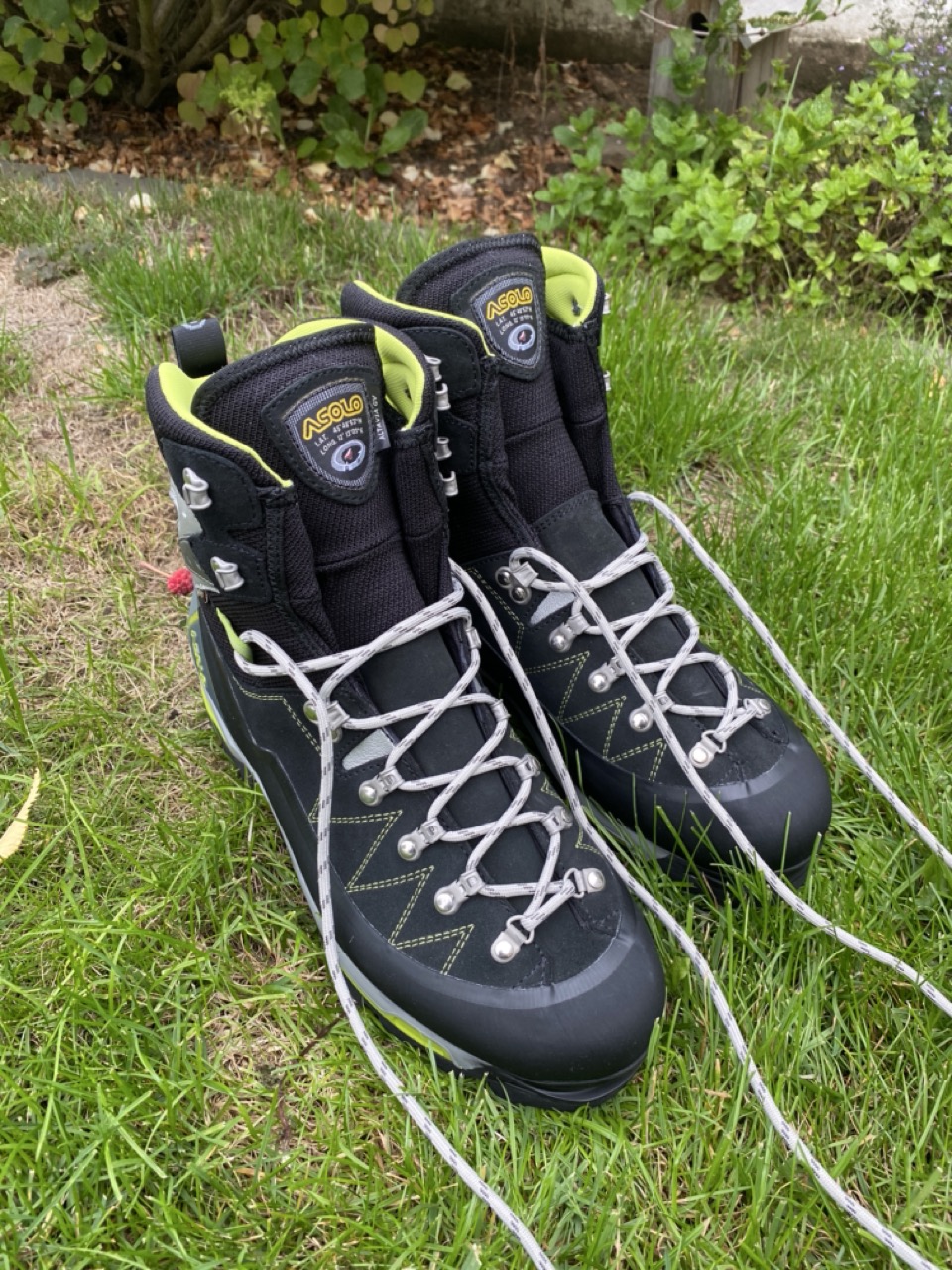 Schuhe