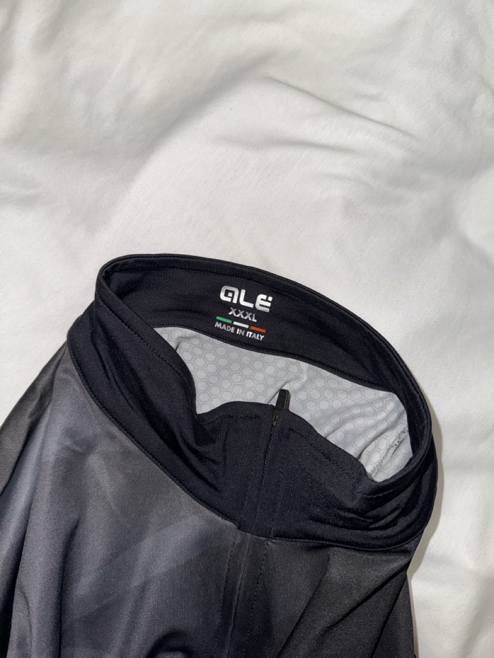 3XL, Made in Italy. Mein erstes Kleidungsstück >XL