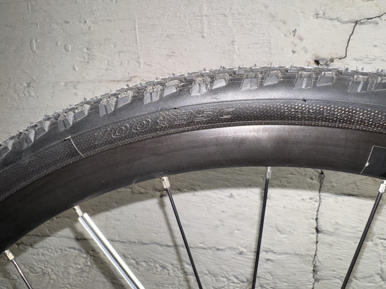 Der kompetente OUTSIDEstories-Test: PIRELLI Cinturato Gravel RM -  Fahrradreifen (Gravel)