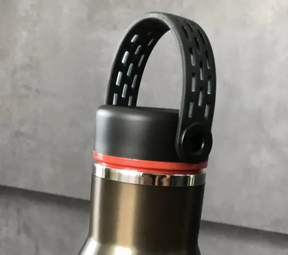 Henkel mit Alugelenk