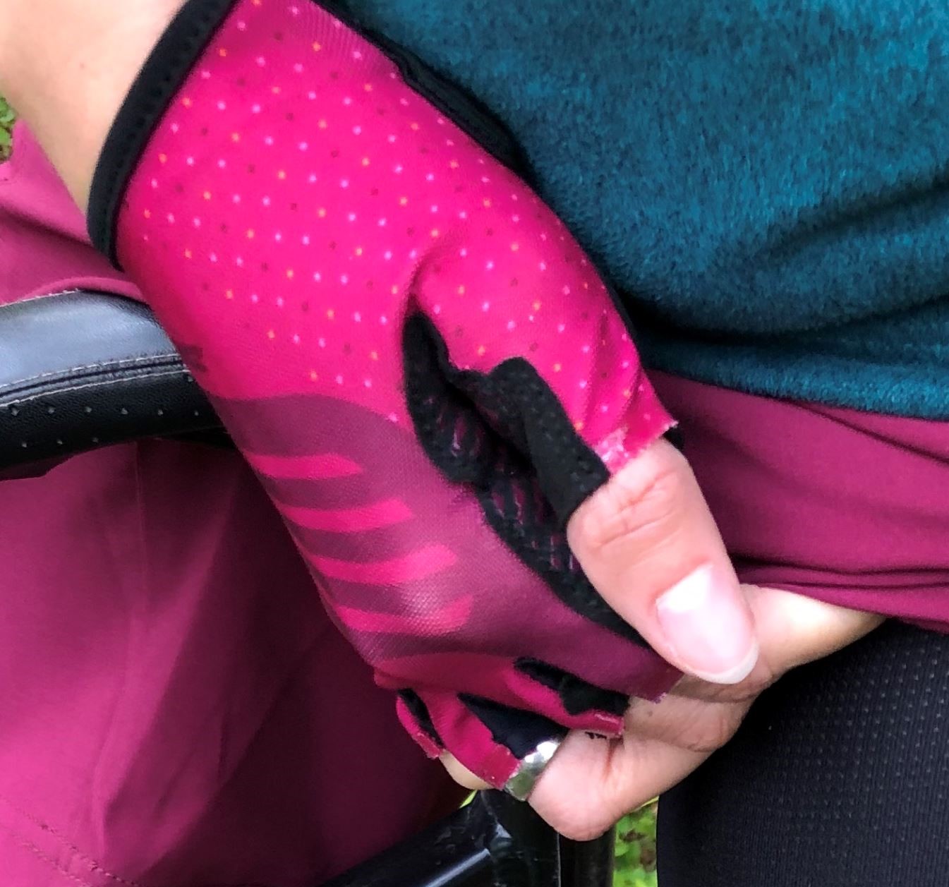 Ring und Handschuh