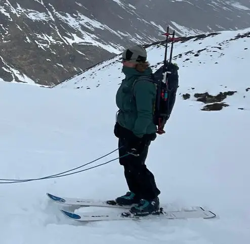 Jacke während Skitourengehn