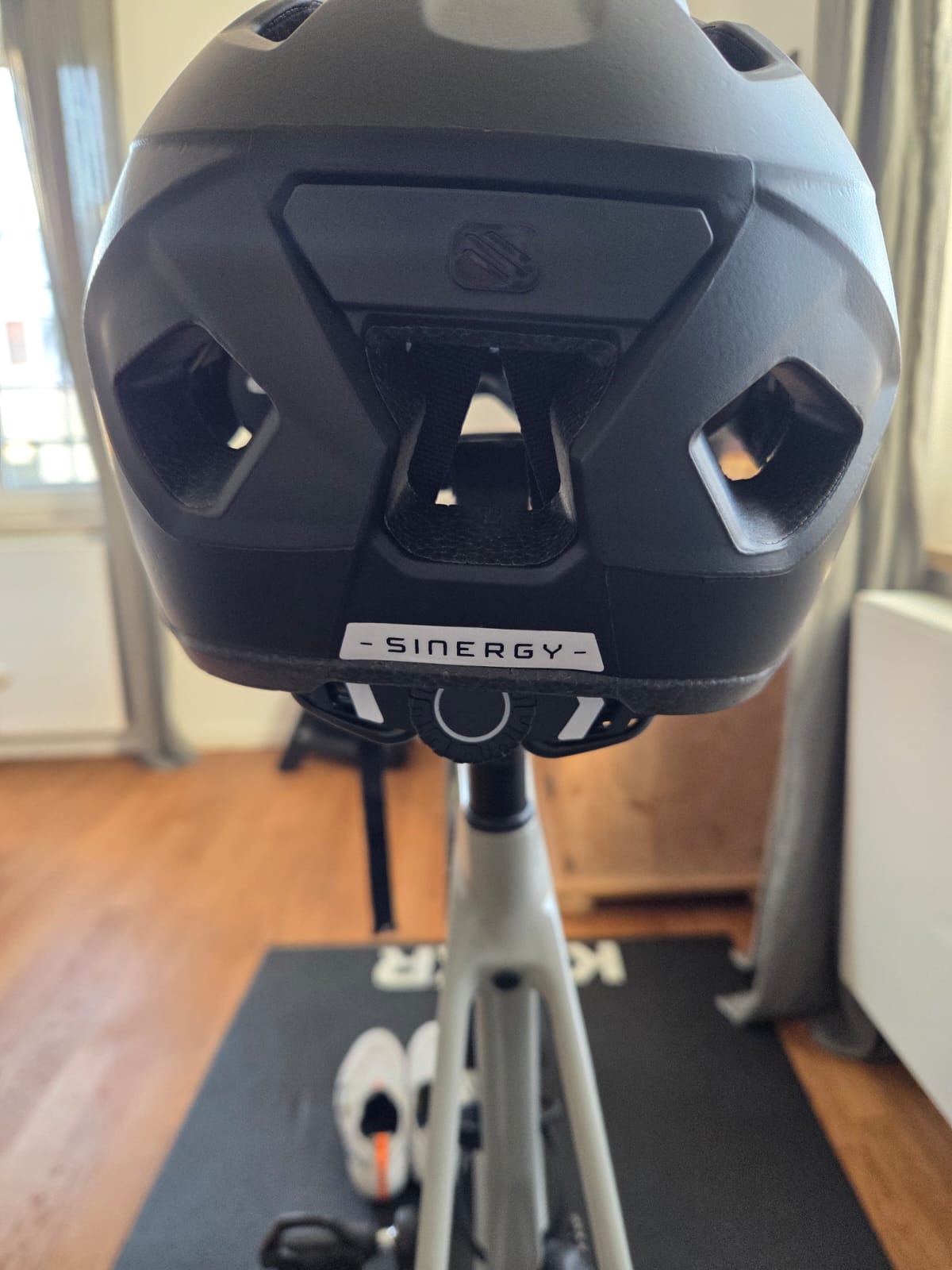 Der OUTSIDEstories-Test: RUDY PROJECT Sinergy - Fahrradhelm