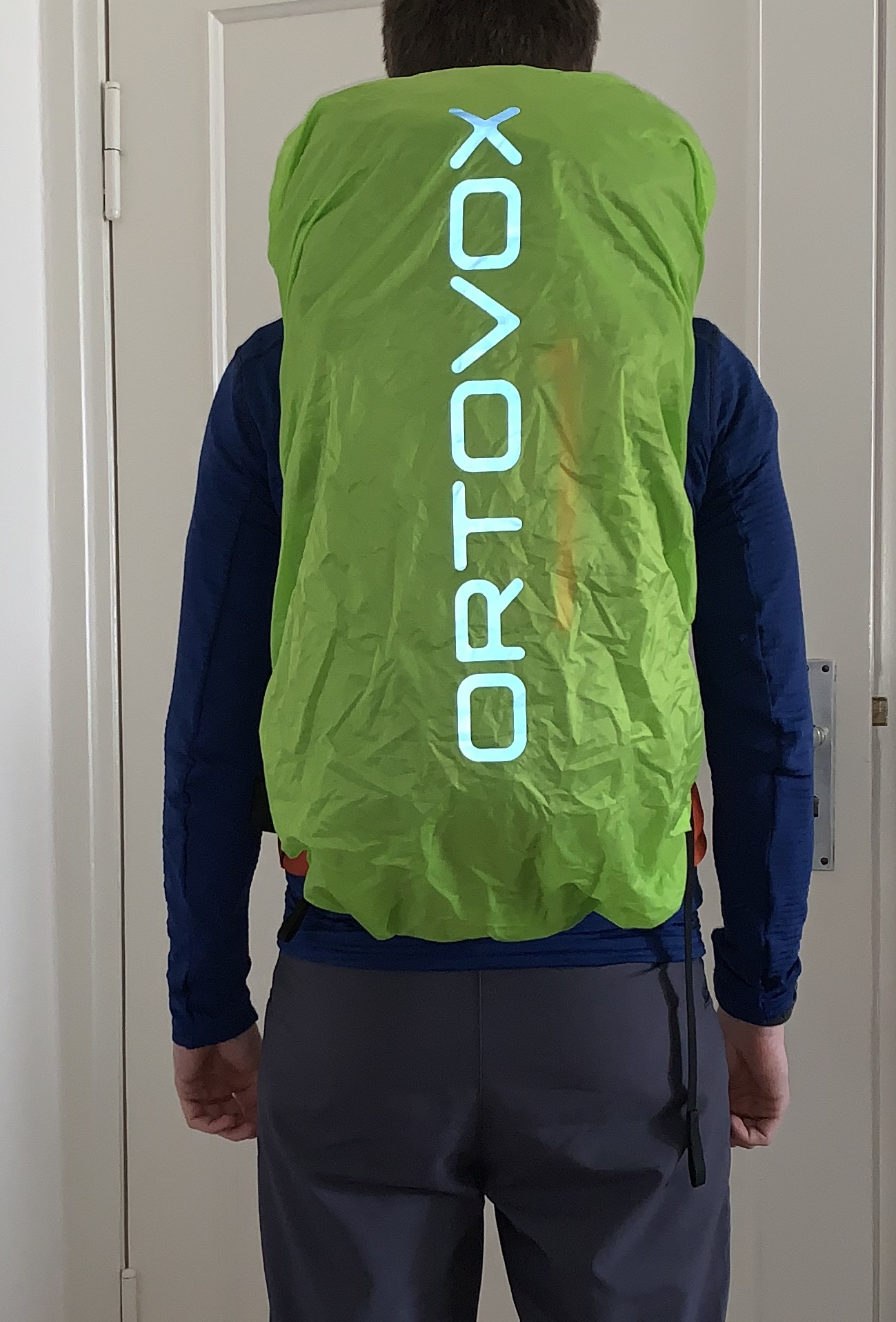 Rucksack mit Cover getragen