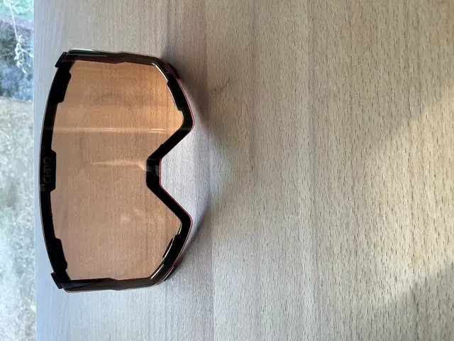 Glas der Kategorie 1_ einzeln