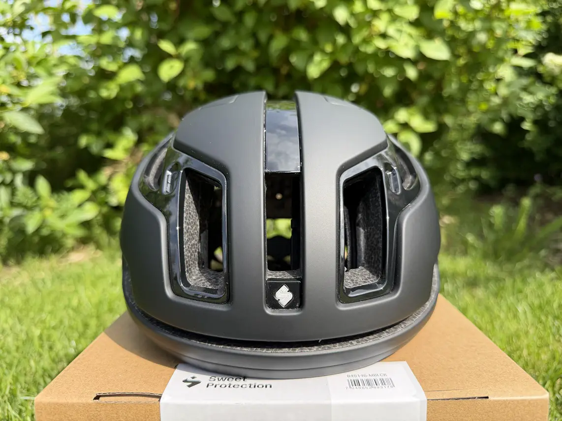 Der kompetente OUTSIDEstories-Test: SWEET PROTECTION Falconer Aero 2Vi Mips - RoadBike Helm