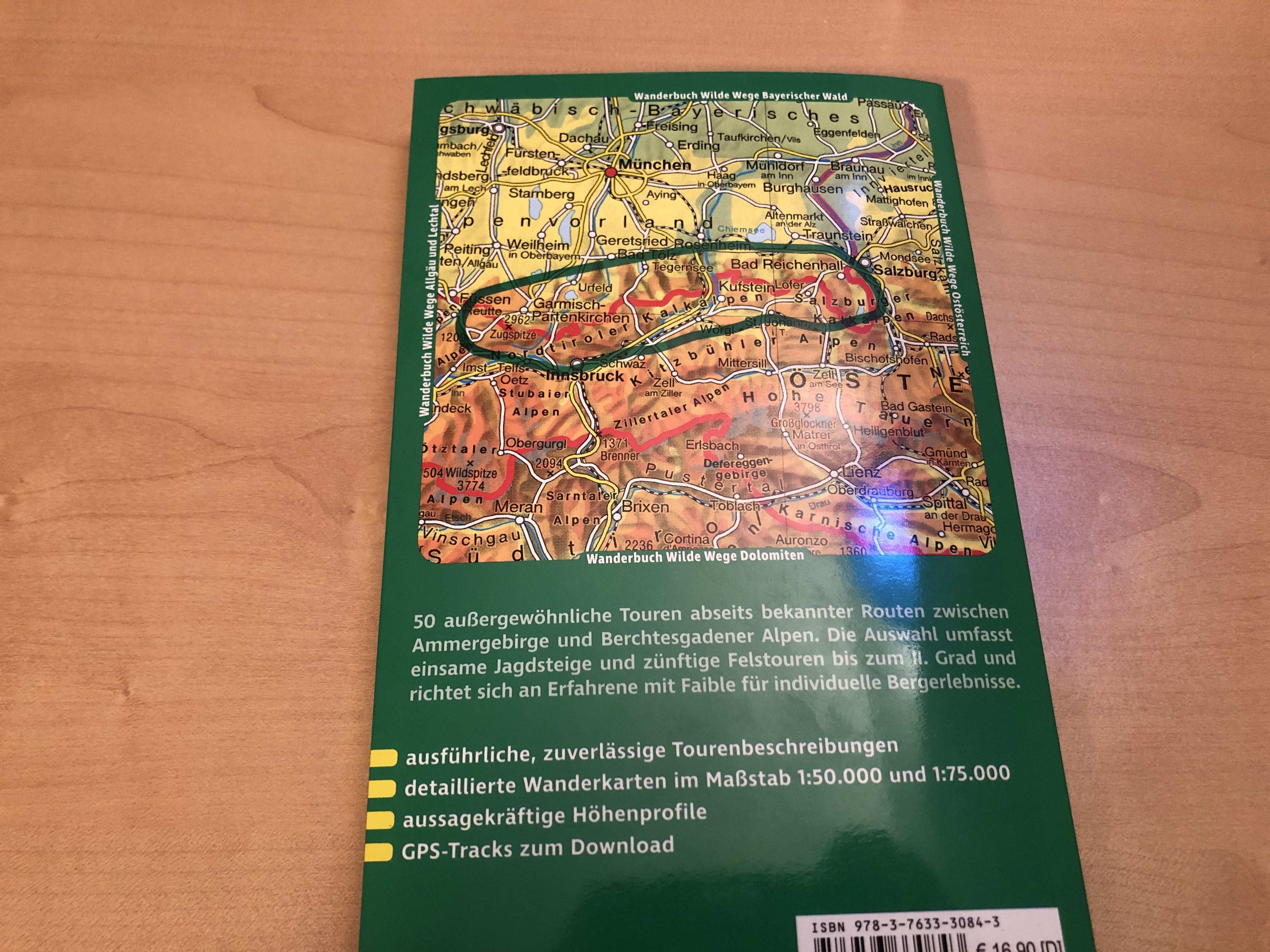 Der Einband hinten