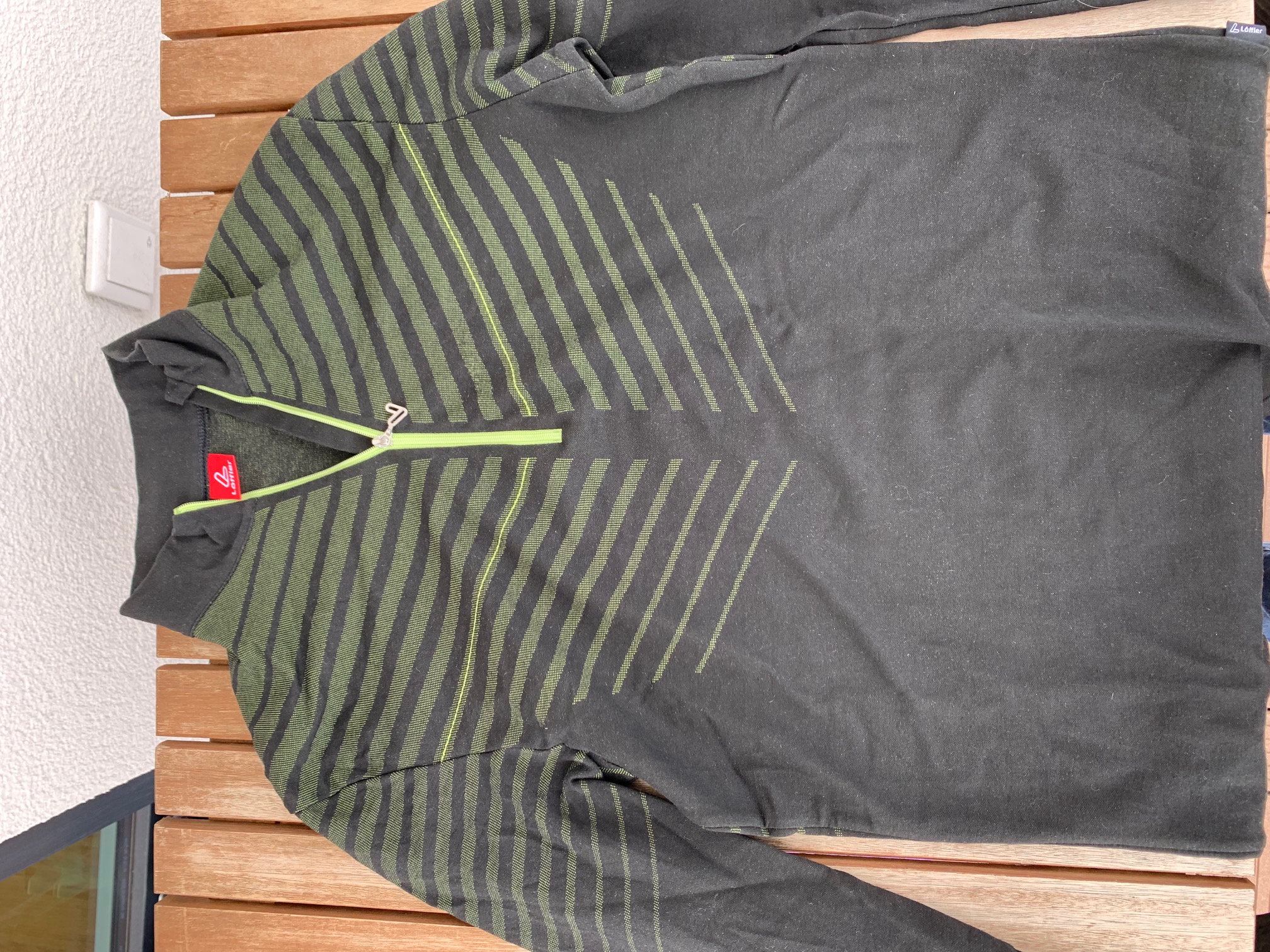 Pulli frontal