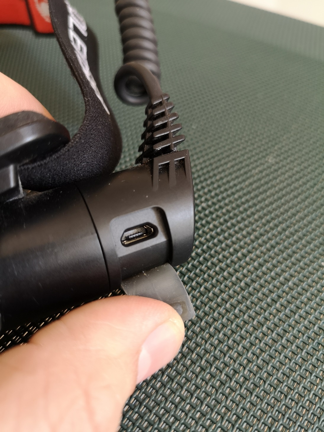 USB