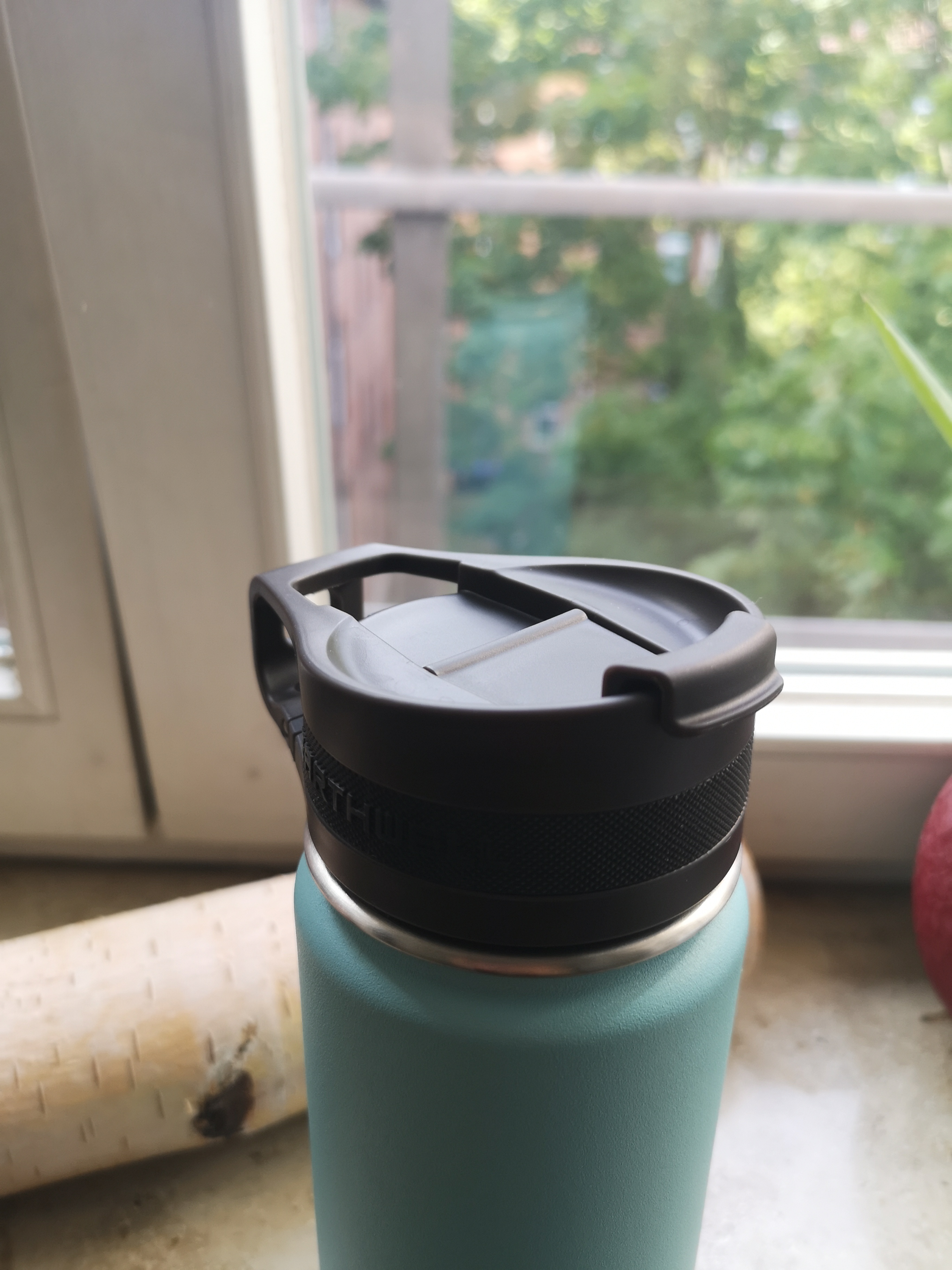 Earthwell Roaster Loop Bottle