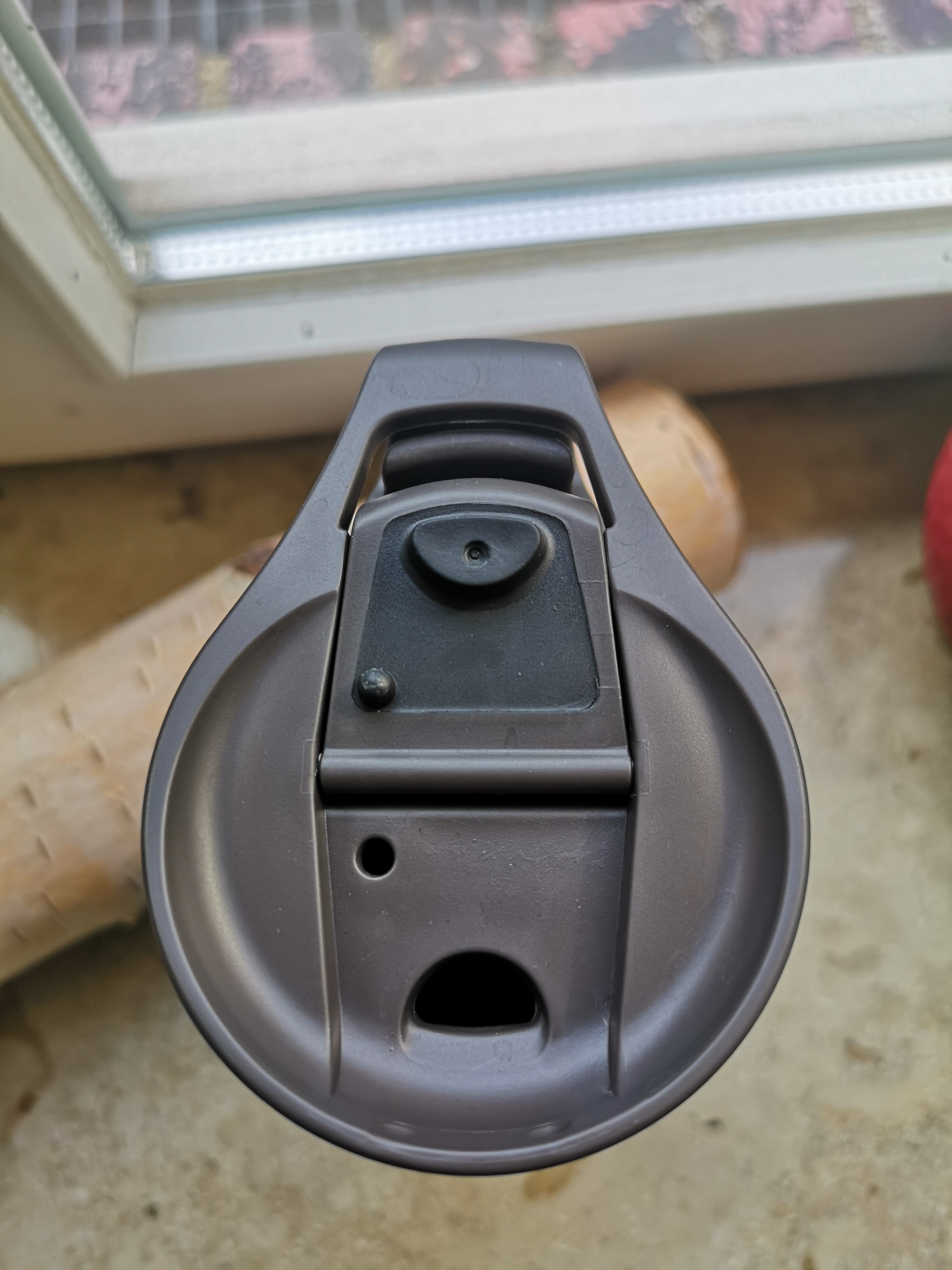 Earthwell Roaster Loop Bottle