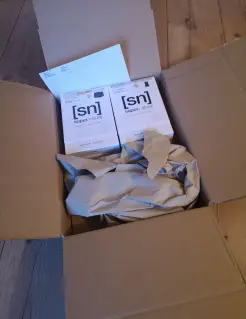 Unterwäscheset im Versandkarton