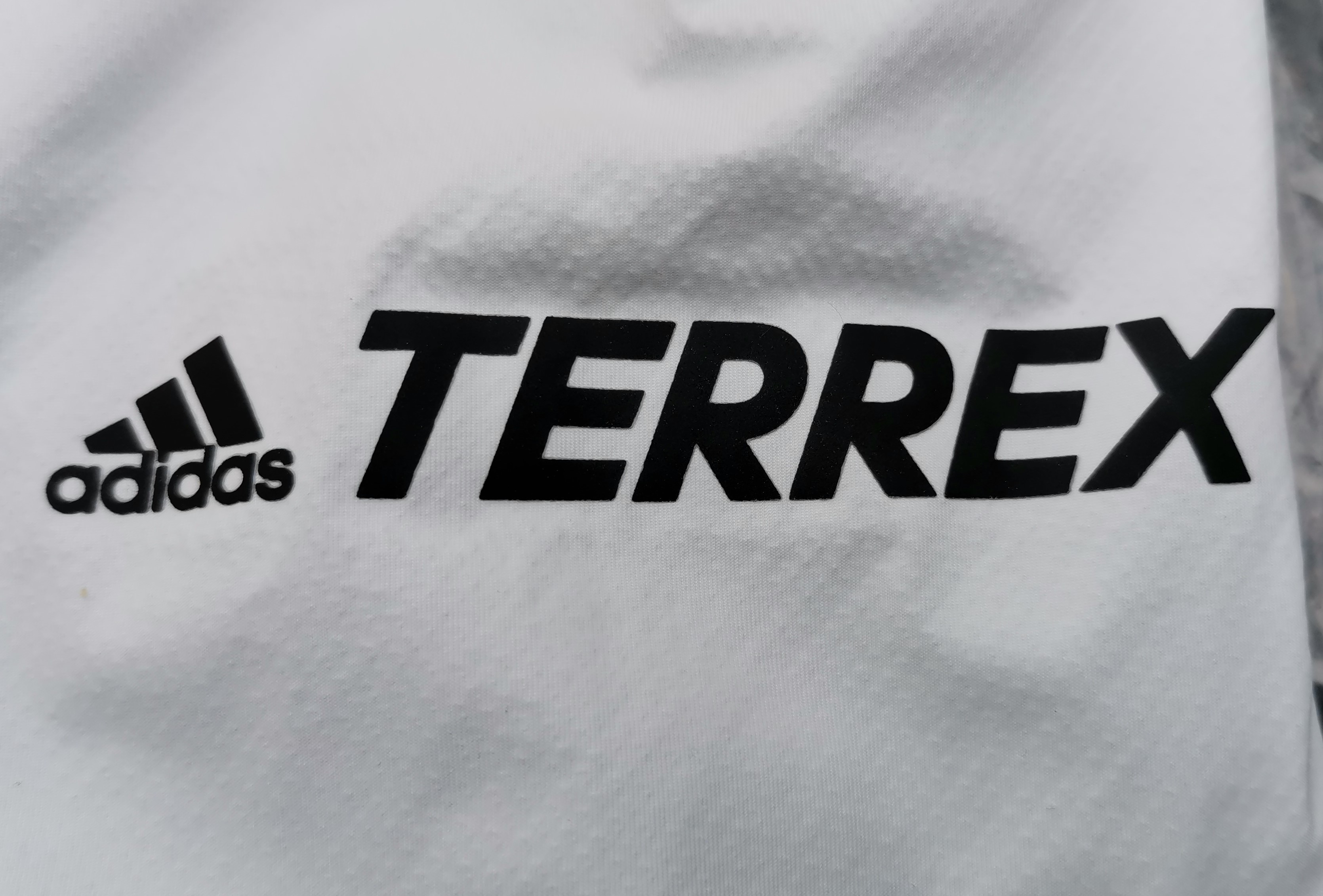 Adidas_terrex_agravic_pro_trail_jacke8