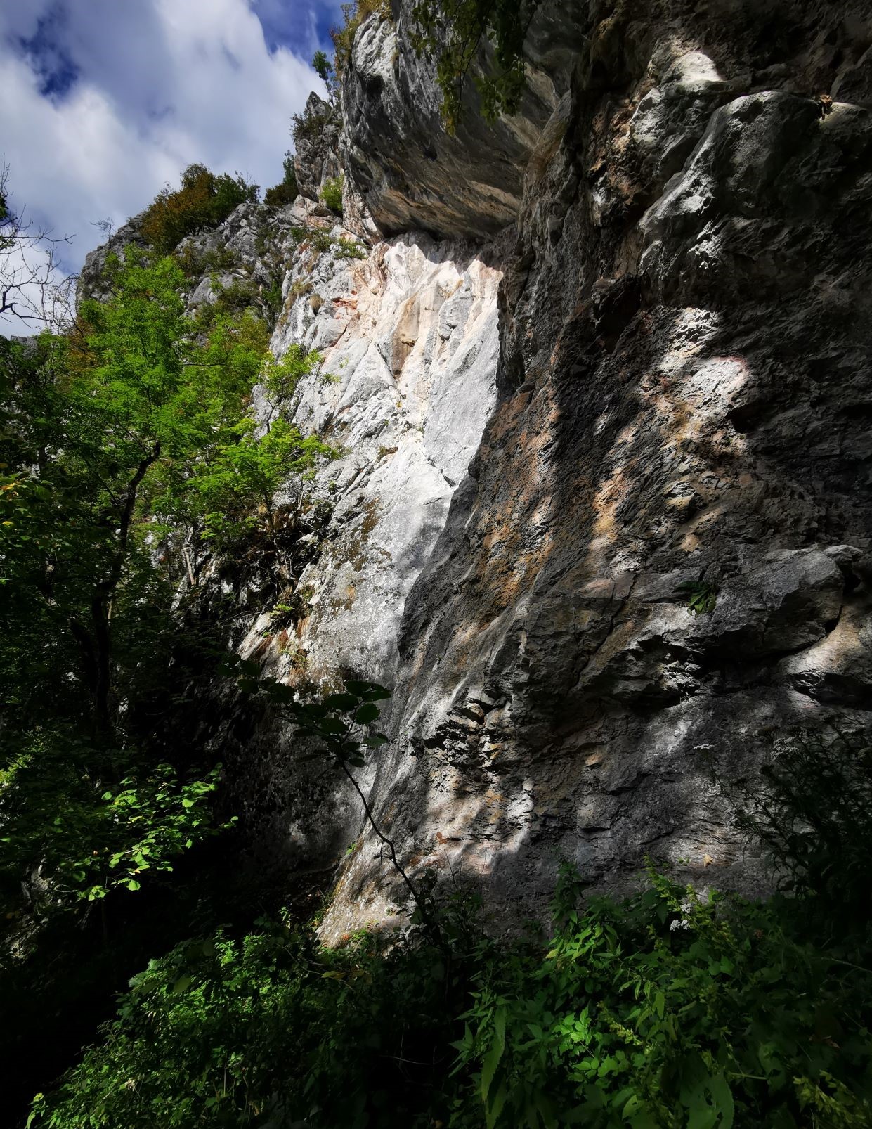 Standplatz 1 und erste Seillänge