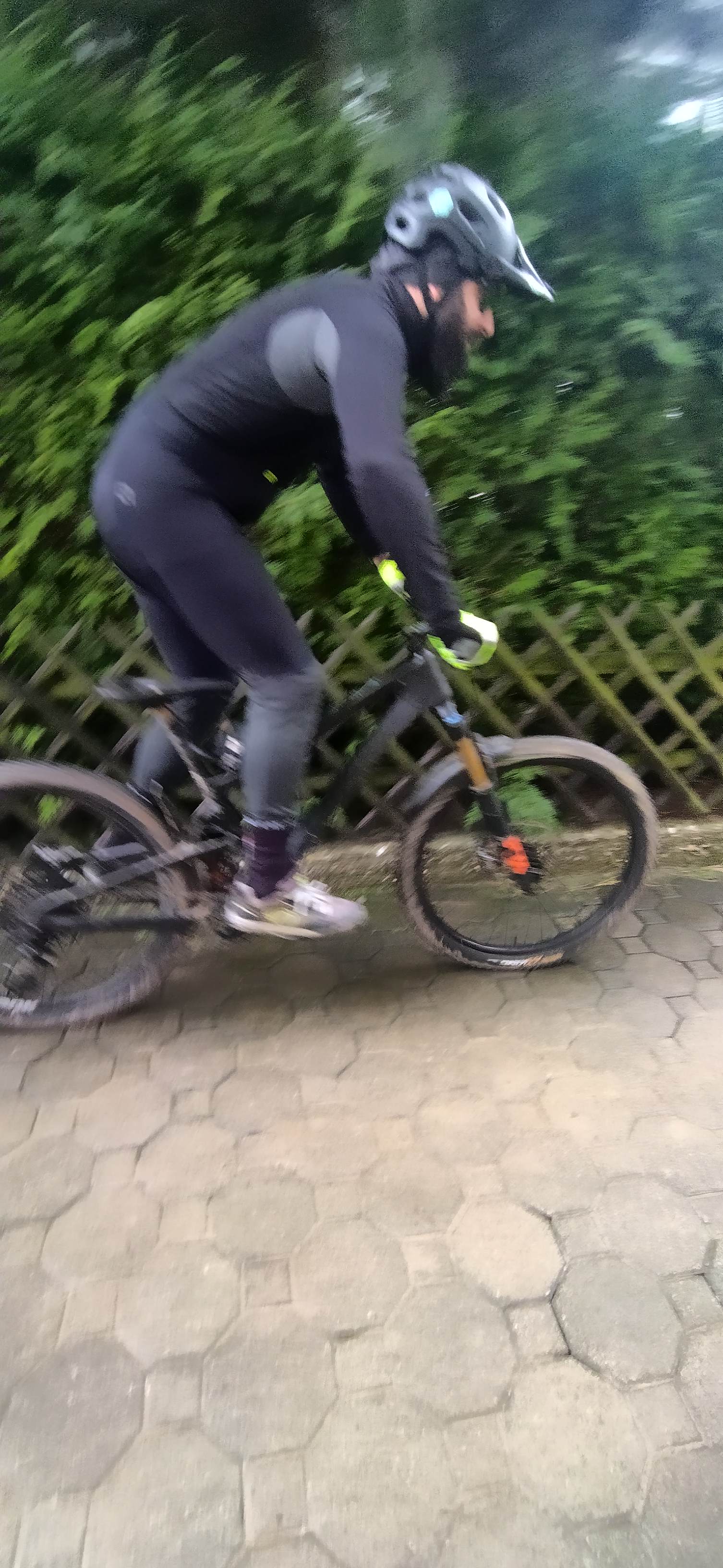 Hose ganz 