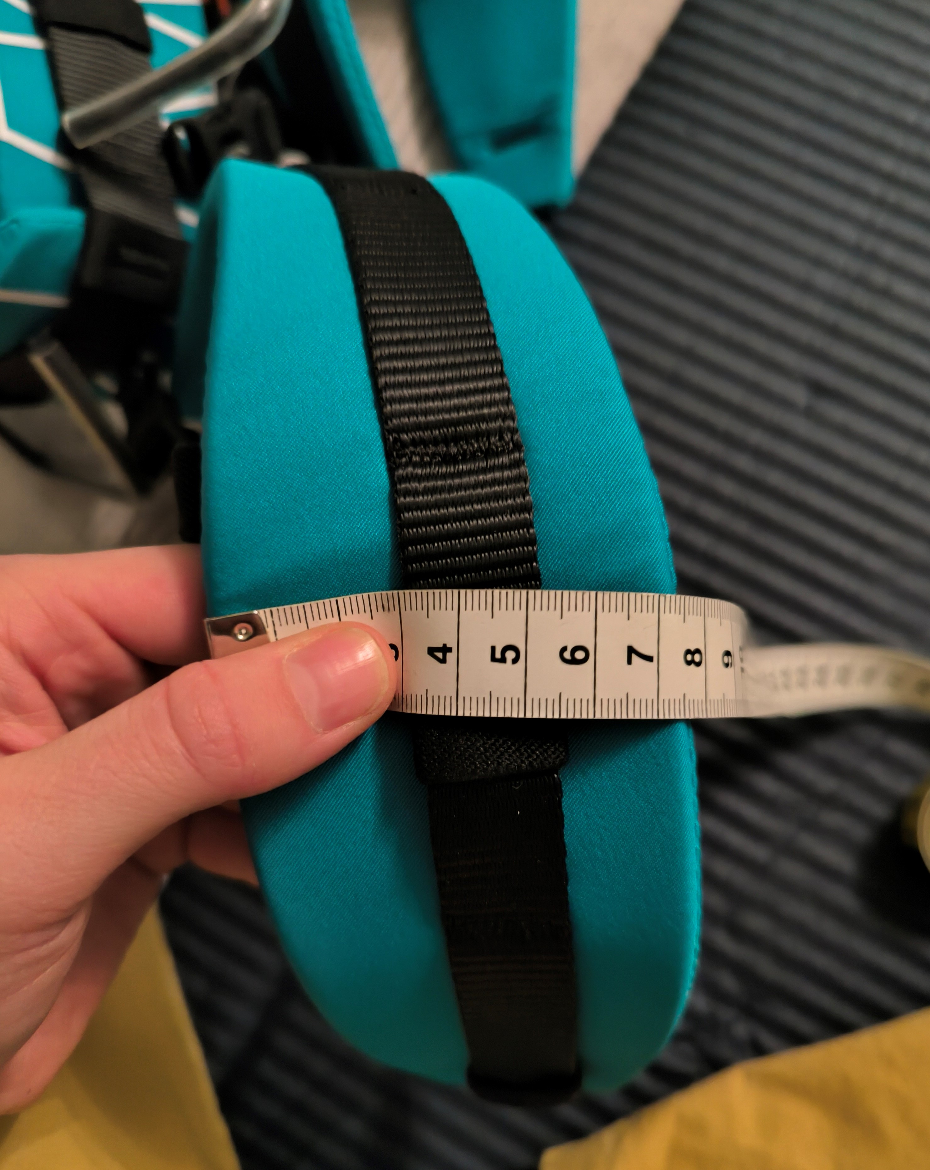 Höhe Beinschlaufe