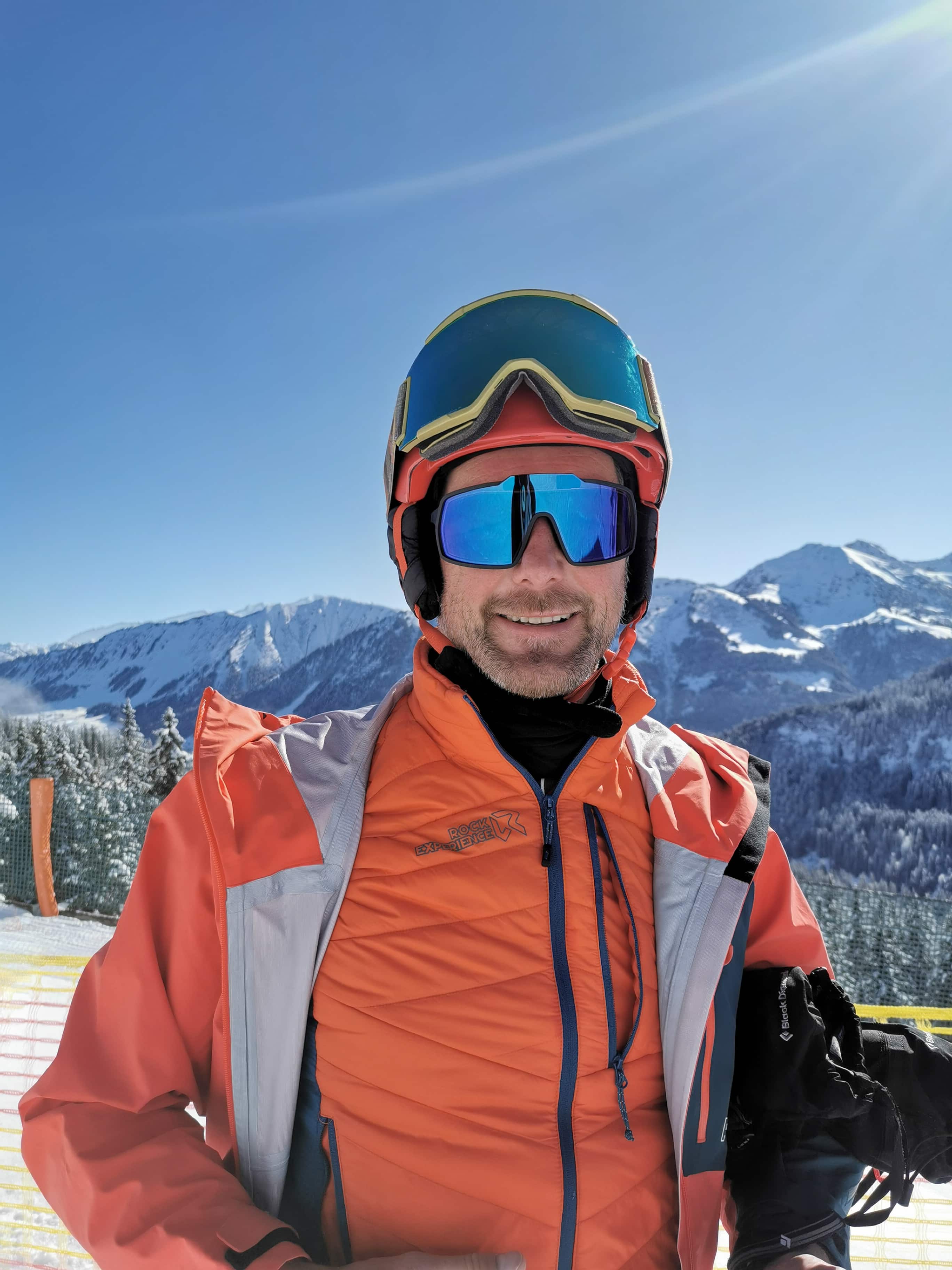 Der kompetente OUTSIDestories-Test: ROCK EXPERIENCE Ice Thriller - Hardhelljacke, Skijacke, Herren