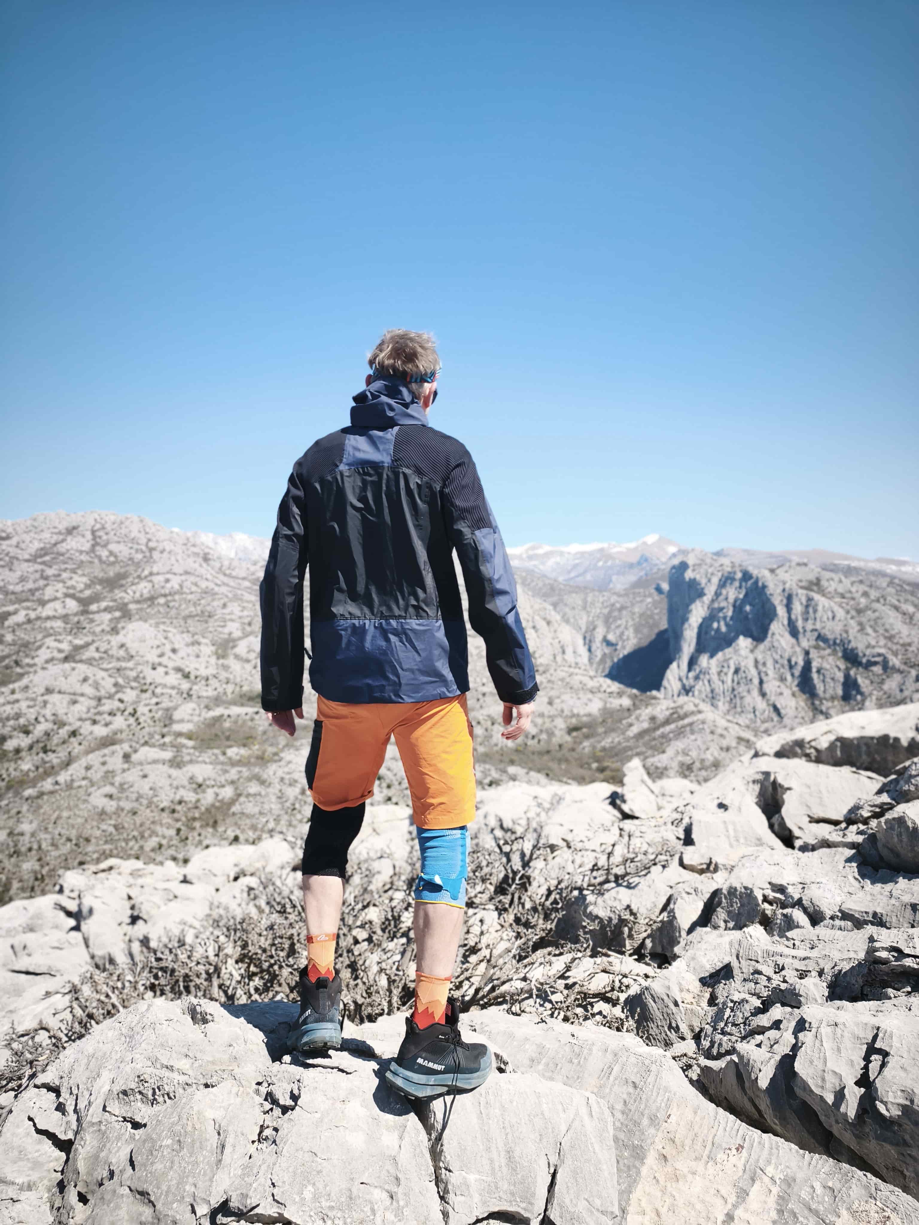 Der OUTSIDEstories-Test: UYN Impervious - Skitourenjacke, Herren 