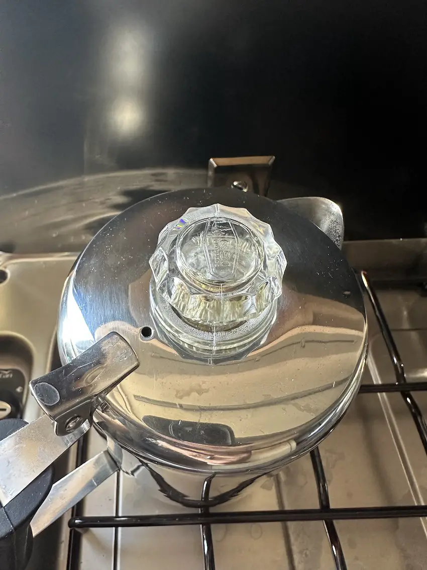 Der kompetente OUTSIDEstories-Test: Der GSI Outdoors Glacier Stainless 3 Cup Perkolator