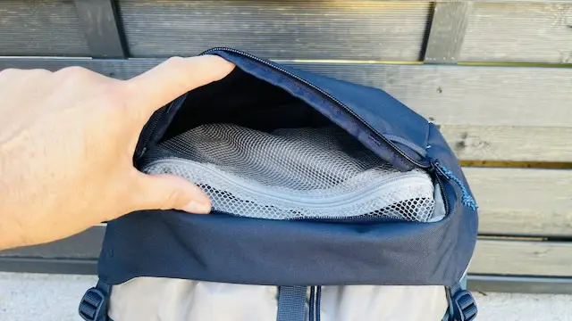 Deckeltasche