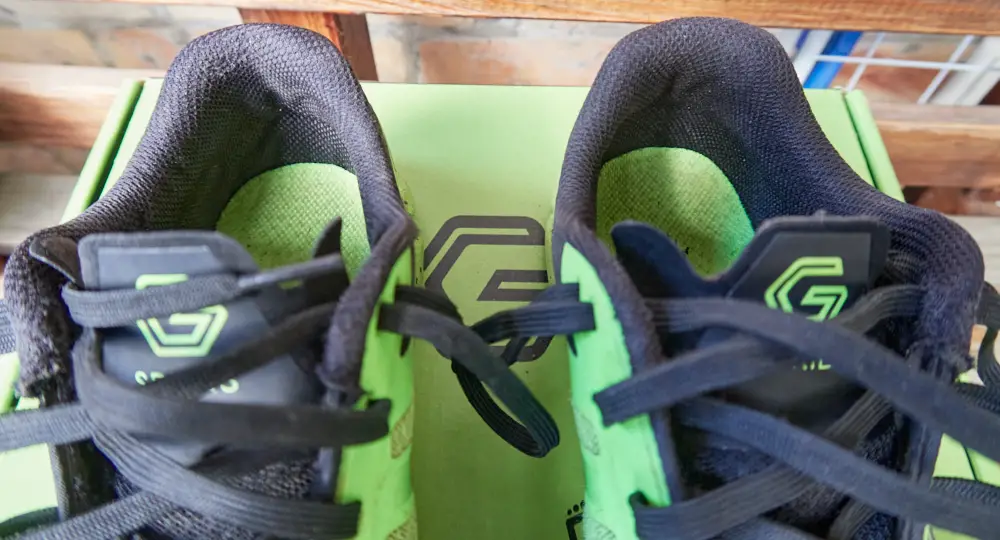 Schuhe getragen Fersen