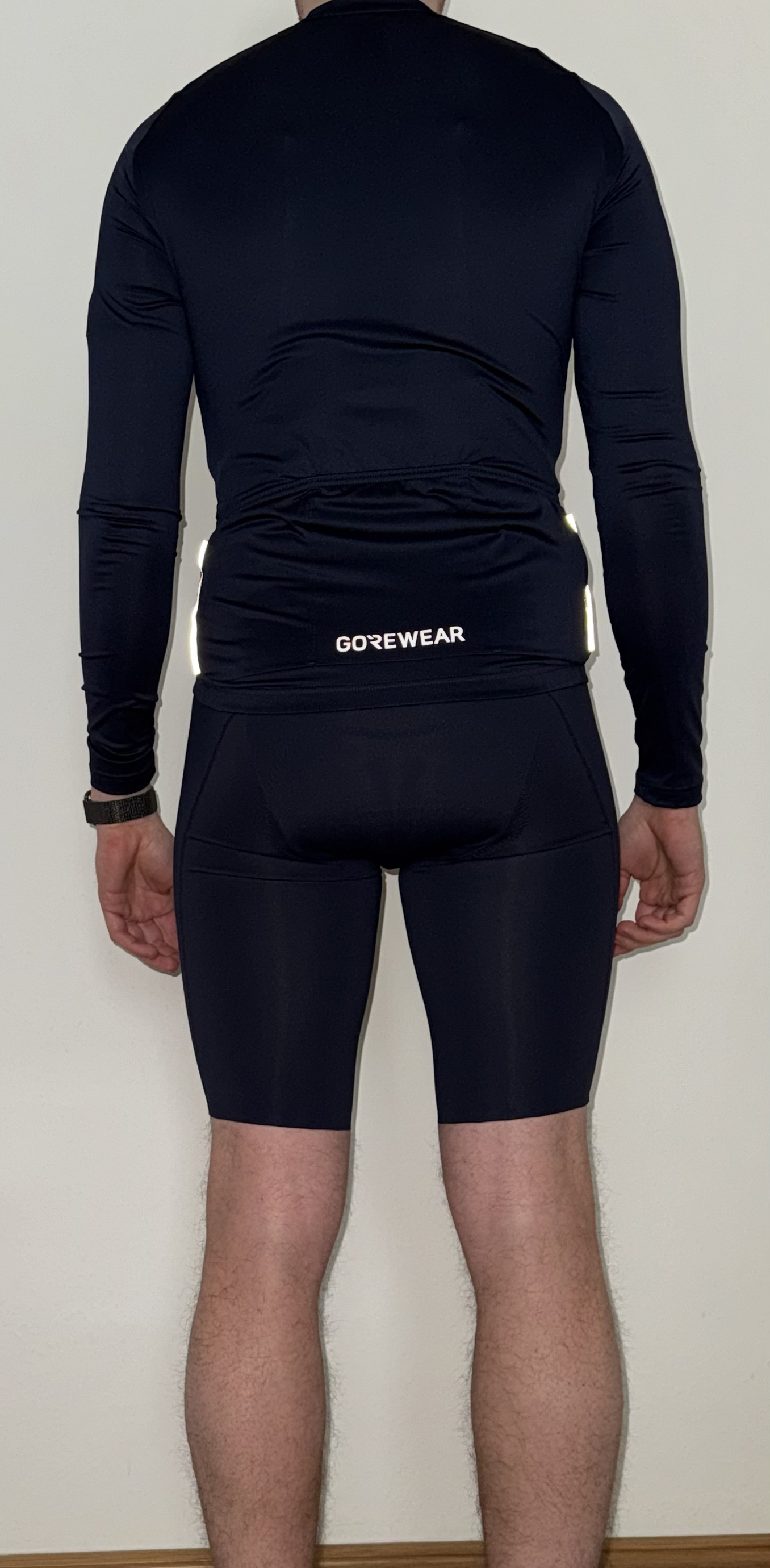 Trikot Rückansicht angezogen
