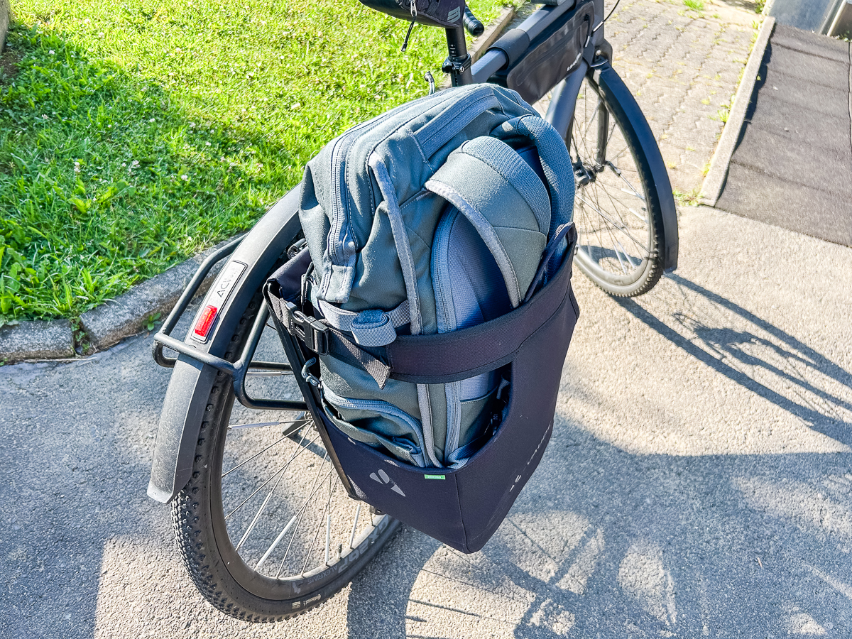 Beladung mit Rucksack