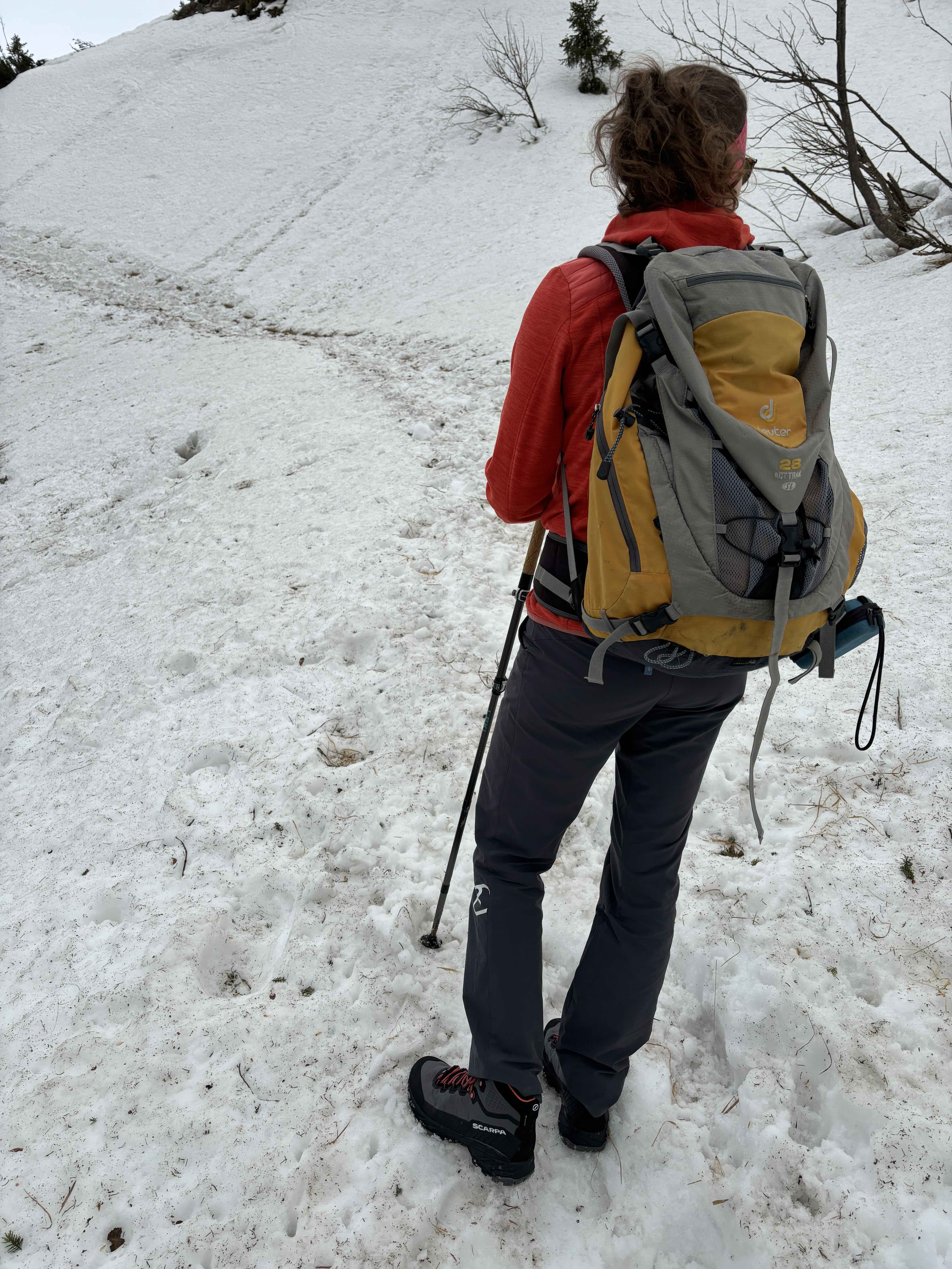 Ich laufe durch den Schnee