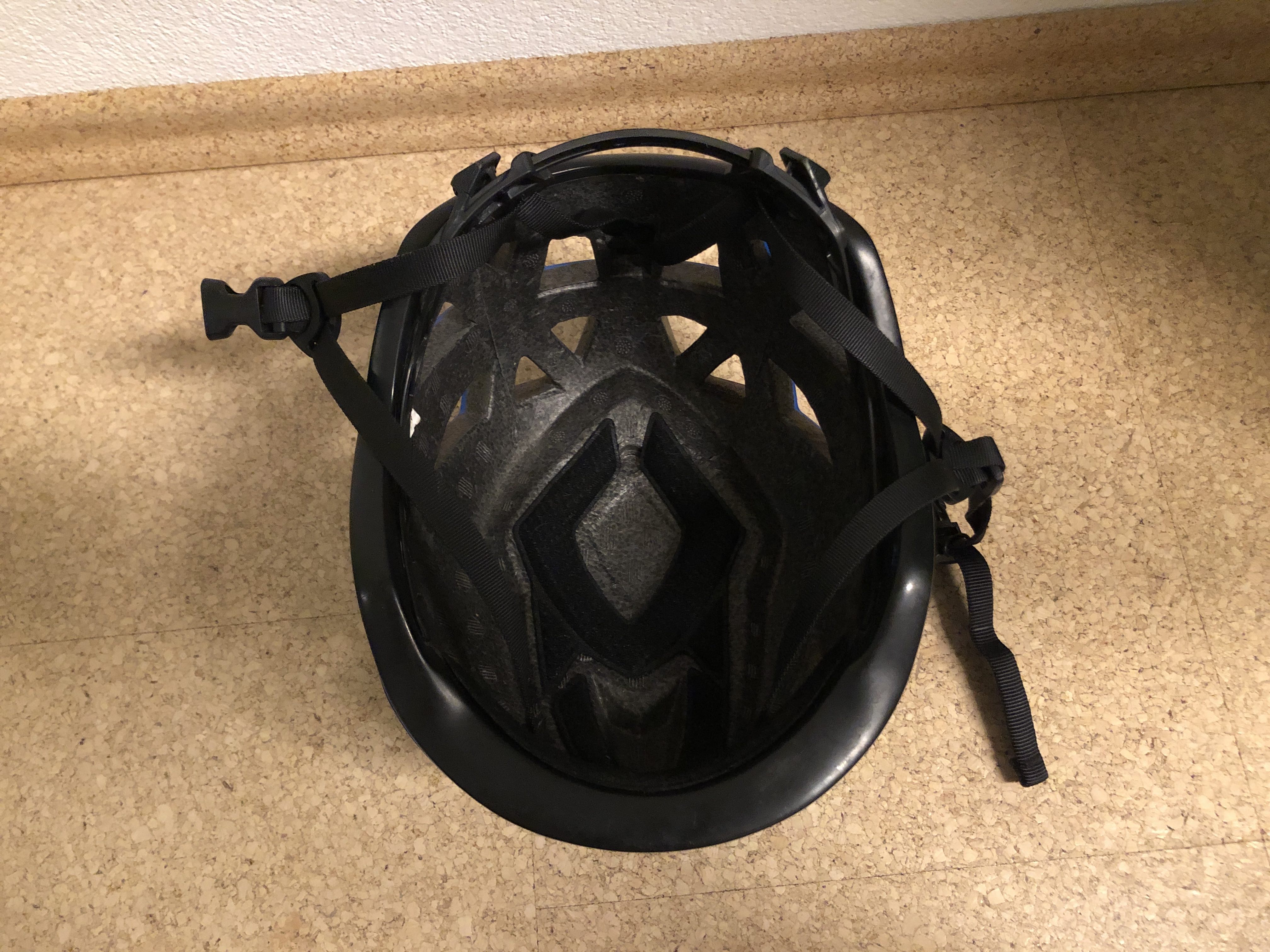 Der Helm von Innen