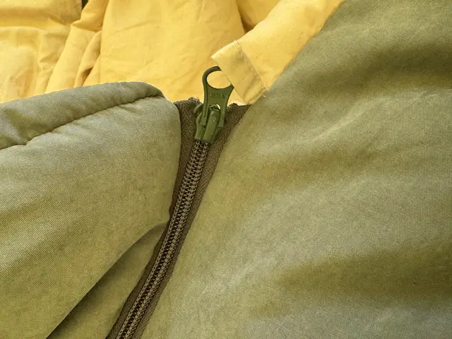 Der OUTSIDEstories-Test: OUTWELL Constellation Lux Green - Schlafsack