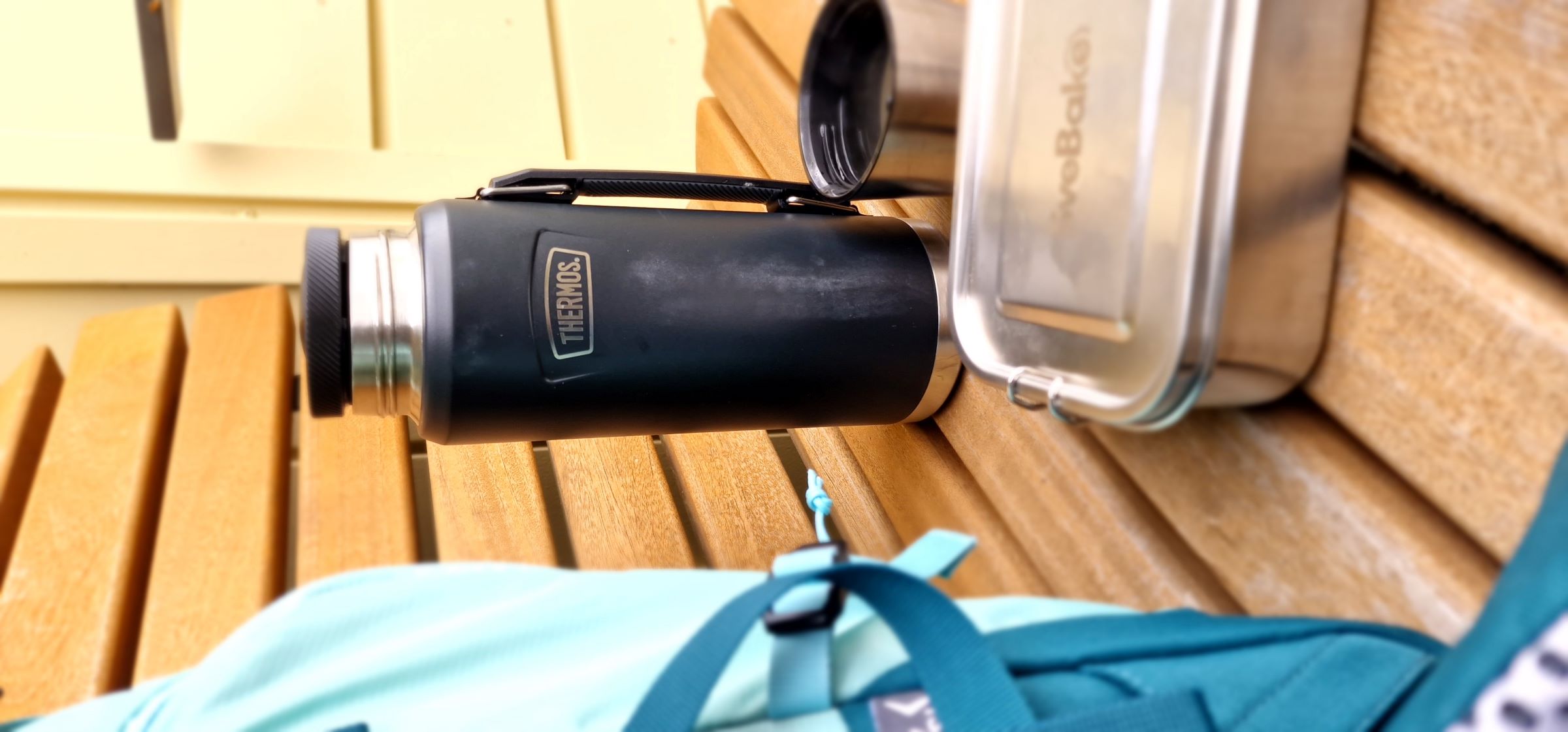 Mit voller Lunchbox zusammen trägt man schon ein ordentliches Gewicht im Rucksack mit sich