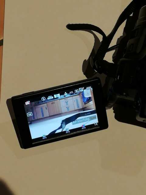 Dreh und schwenkbarer Monitor