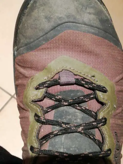 Die Naht der Schuhe