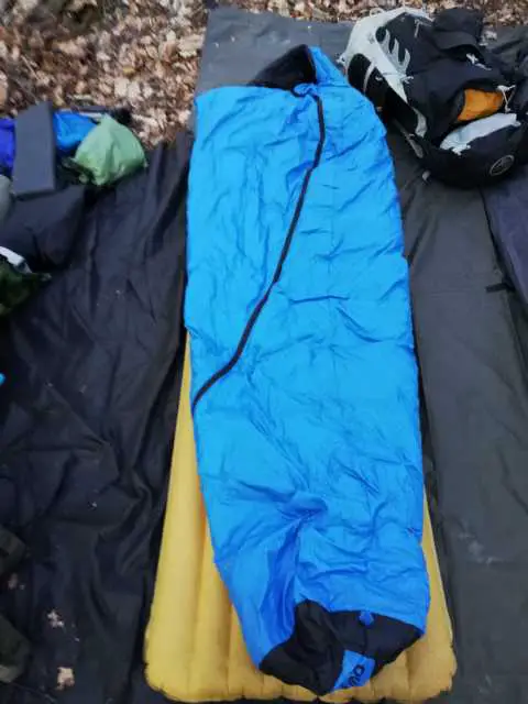 Übernachtung im Freien ohne Tarp
