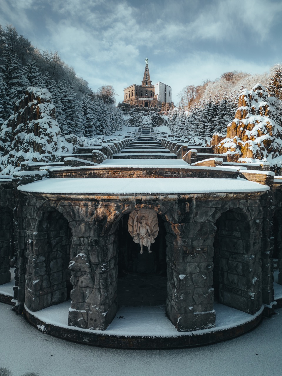 Flug bei -6°. Zudem zusehen, dass die klaren architektonischen Linien glatt sind und nicht verzogen.