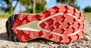Der kompetente OUTSIDEstories-Test: The North Face Summit Vectiv Pro 3 Trailrunning-Schuh, Damen