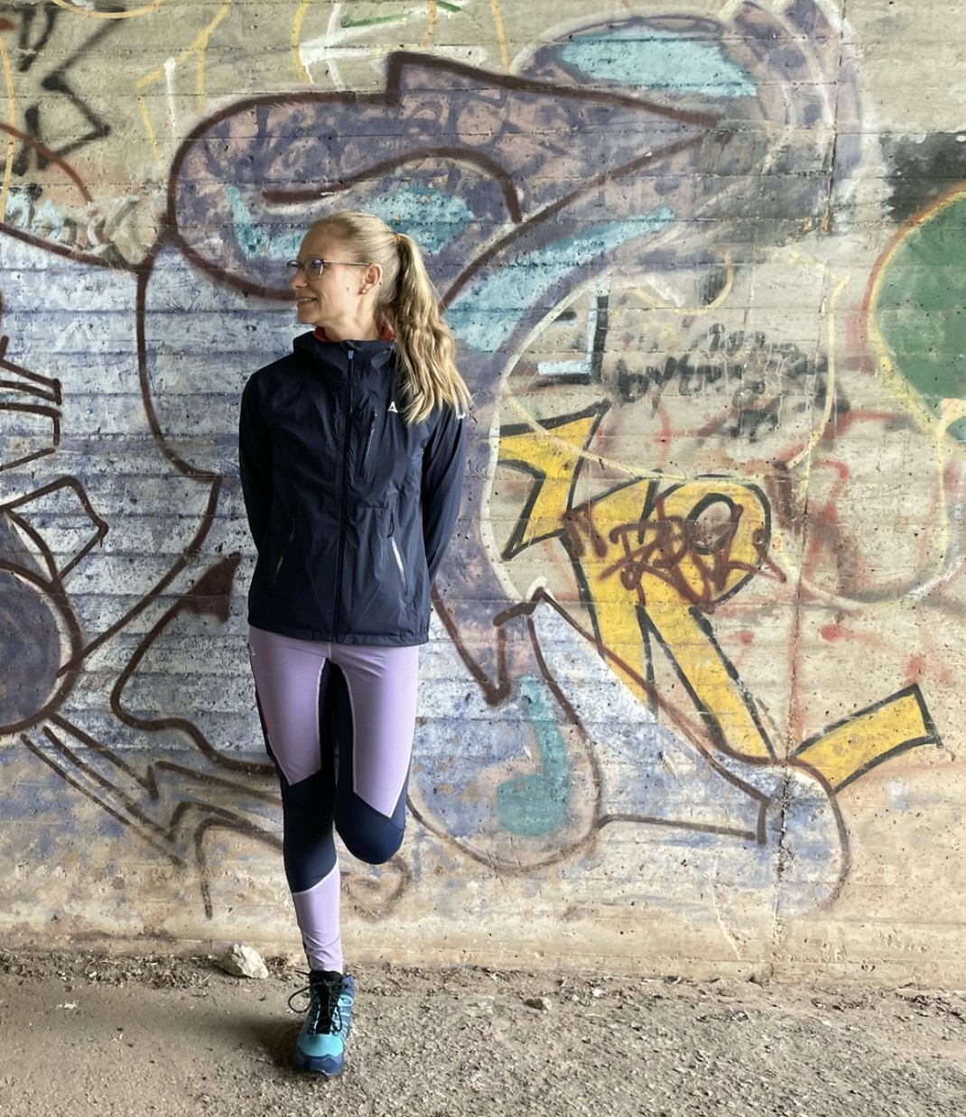Hose im kompletten Outfit