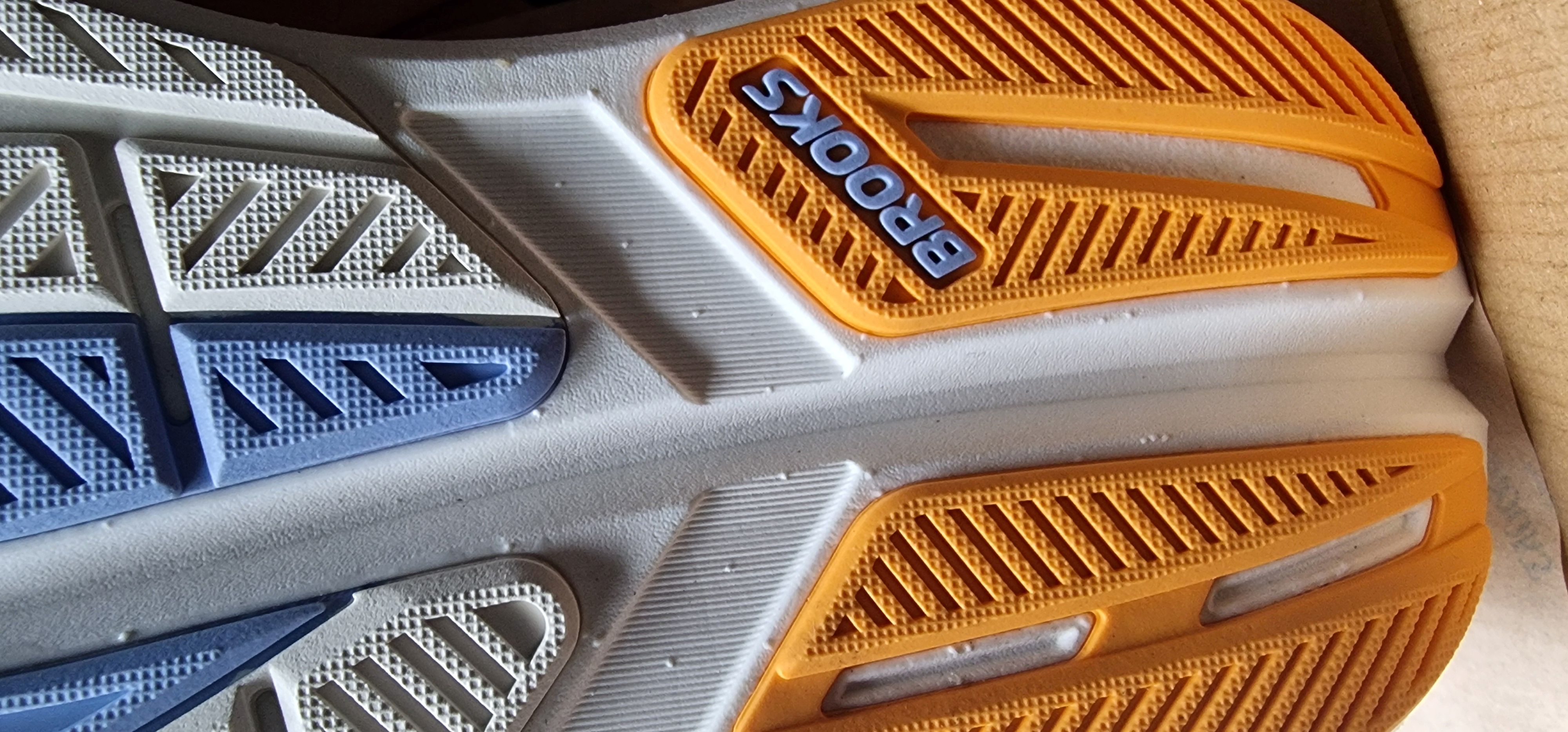 Der Ghost Max 3 hat ein optimales Profil und eine ergonomische Form.