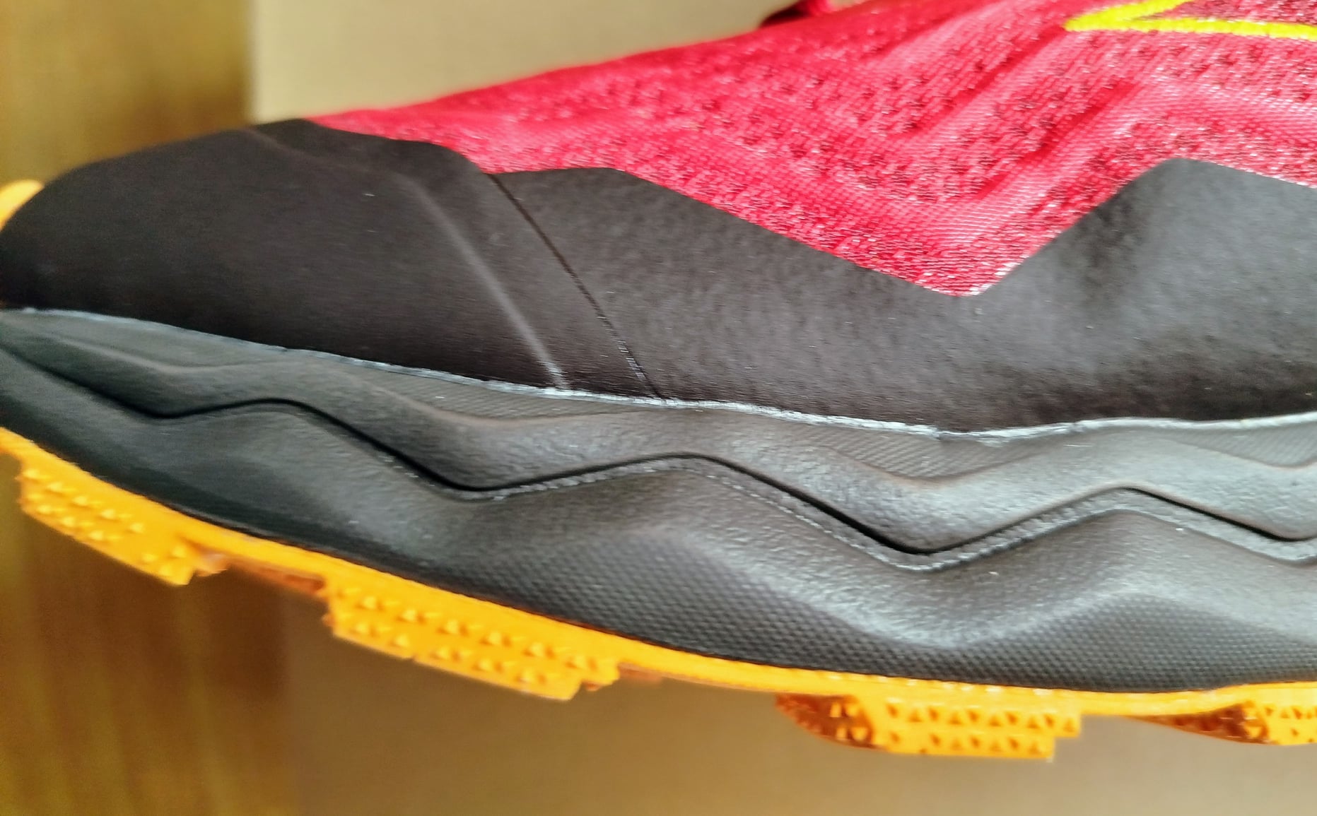 Mizuno Wave Daichi 9 43