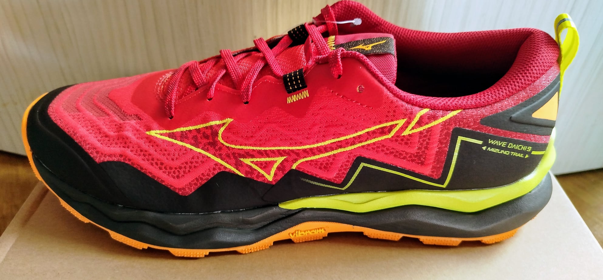Mizuno Wave Daichi 9 26