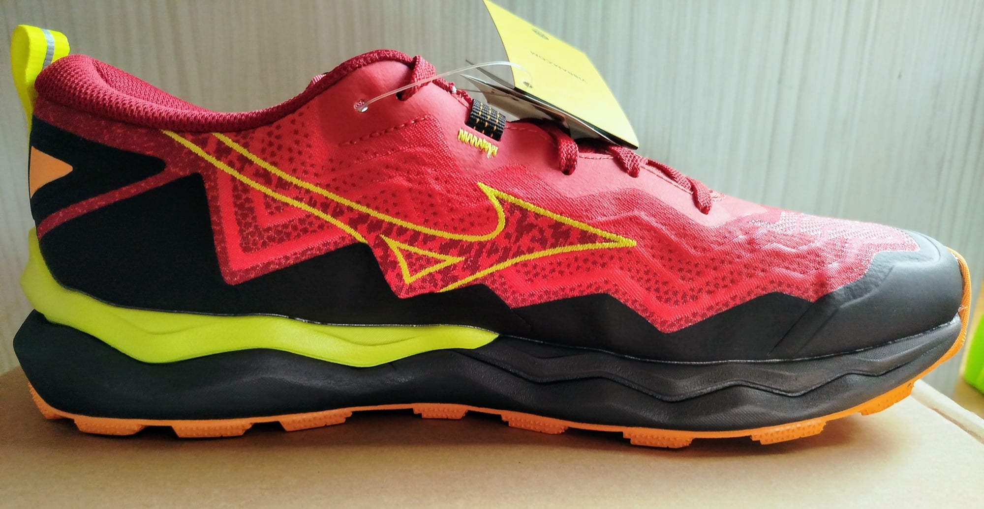 Mizuno Wave Daichi 9 42