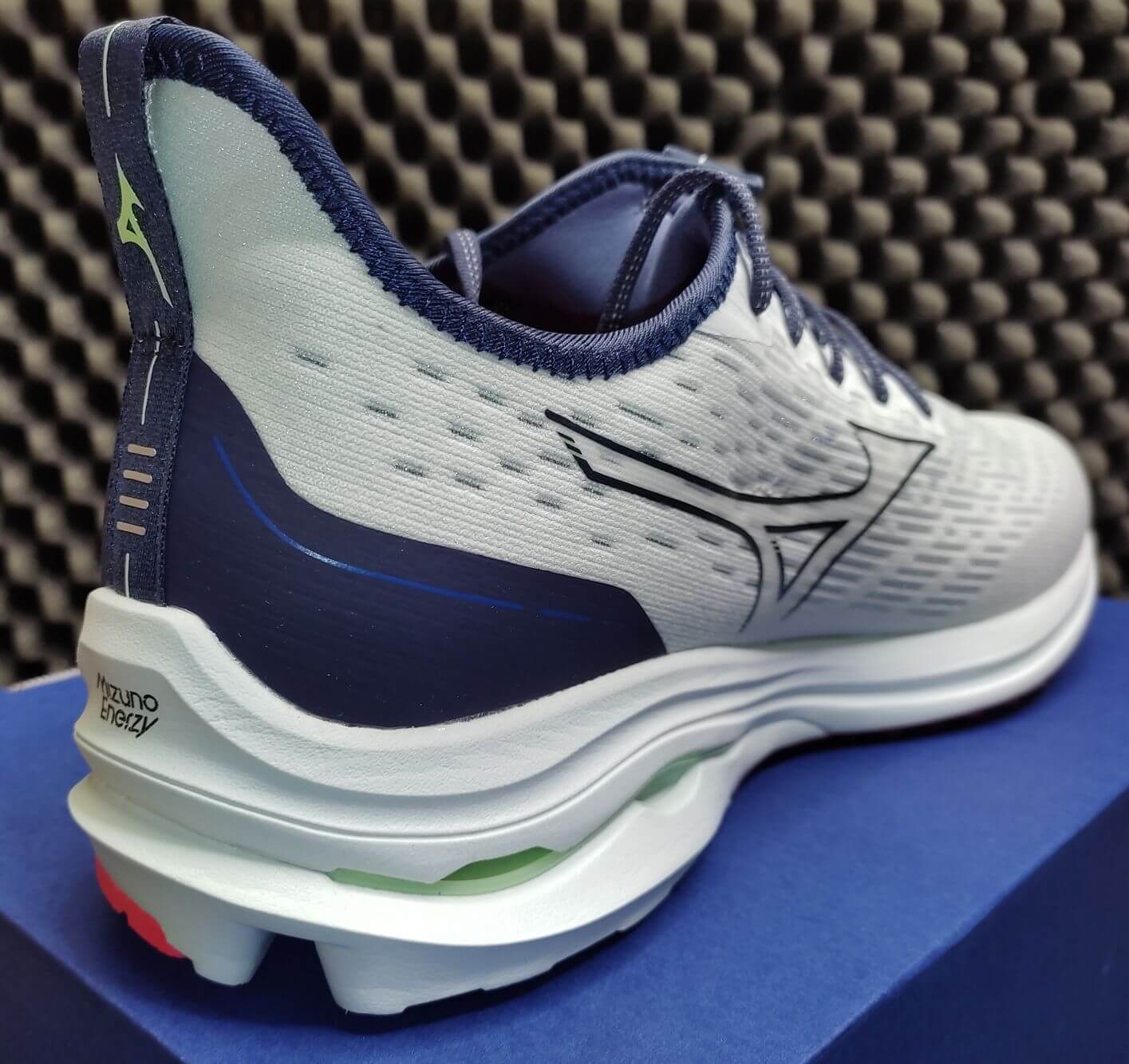 mizuno_wave_rider_neo2_18