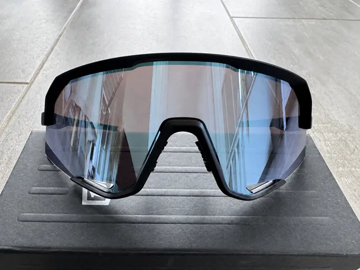 Der kompetente OUTSIDEstories-Test: 100% Slendale - Sport-Sonnenbrille, Radbrille