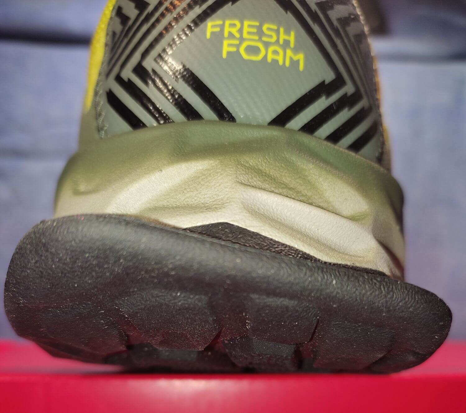 new_balance_hierrov6_11