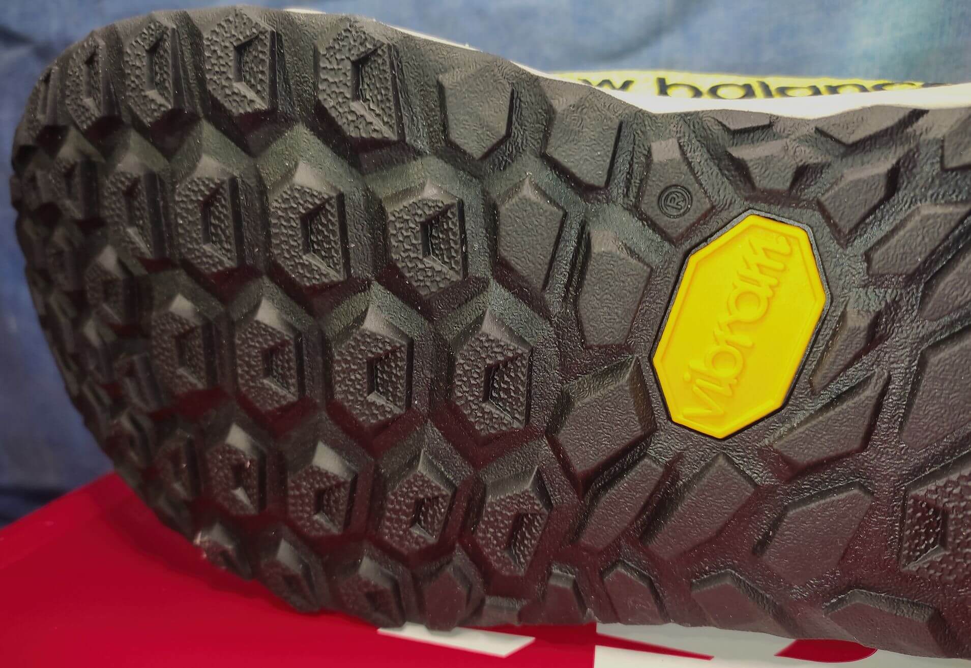 new_balance_hierrov6_19